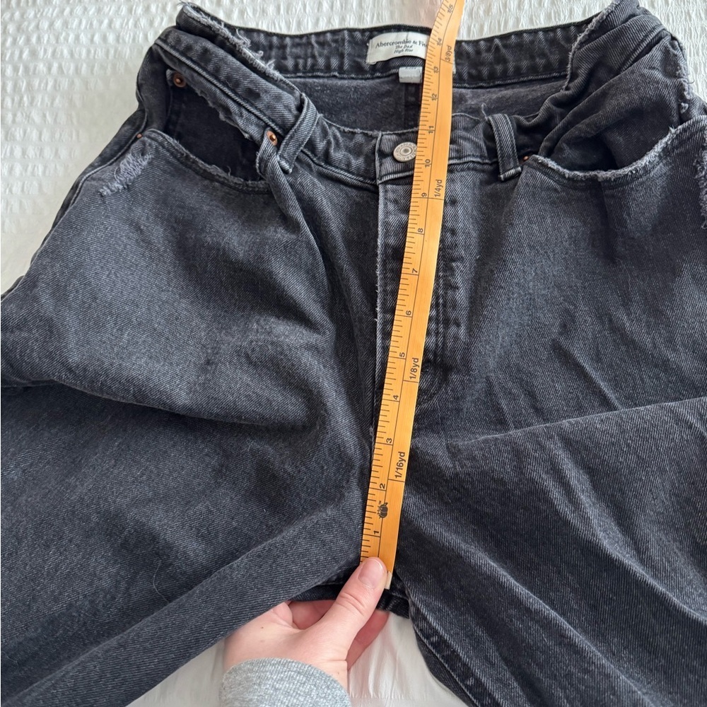 Abercrombie and fitch black “the dad” high rise curve love Jean size 28 (6) - Picture 7 of 11